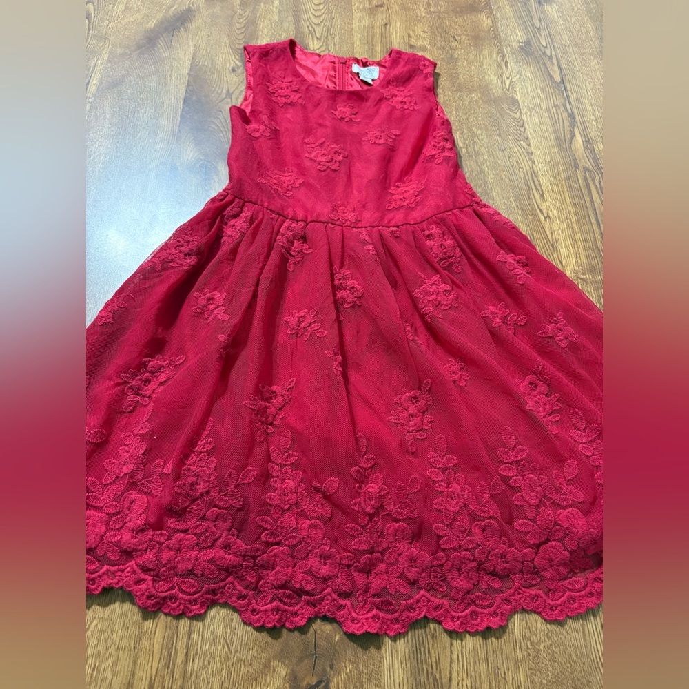 Adorable Place Brand  Girls Red Lace Holiday Dress Size 6 - Picture 8 of 9
